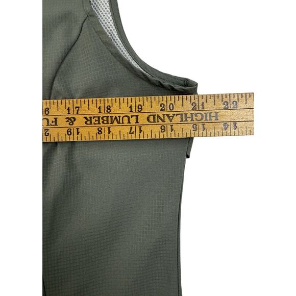 Eddie Bauer Sleeveless Tech Shirt Womens Large Olive Green Vented Fishing Garden - Picture 9 of 10